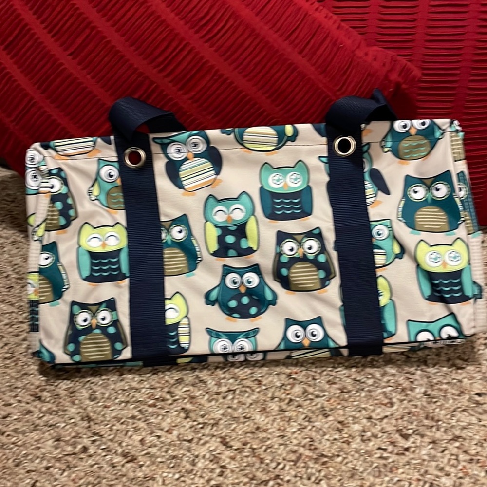 Brand New medium utility tote